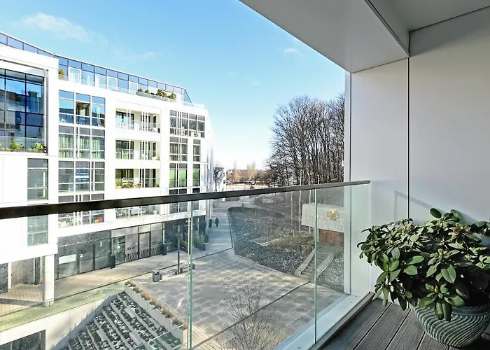 Dom & House - Baltiq Plaza * グディニャ