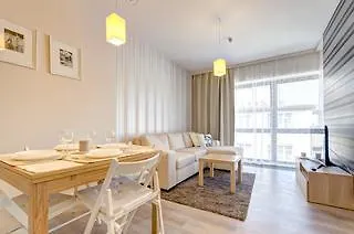 Dom & House - Baltiq Plaza * グディニャ